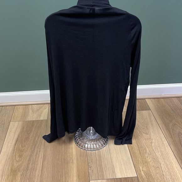 Cardigan - Picture 2 of 4